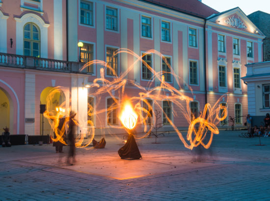 TREFFi avamine ja festivali avalavastus, kompanii Maria Baric “Ave Fenix”, 2. juuni 2016